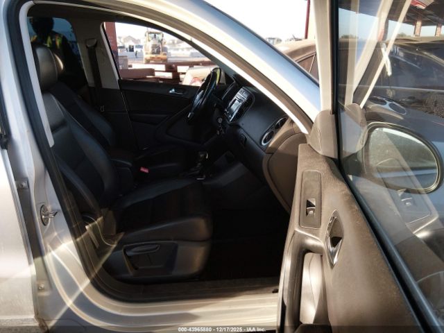 2012 VOLKSWAGEN TIGUAN WVGAV7AX1CW515189 Photo 4