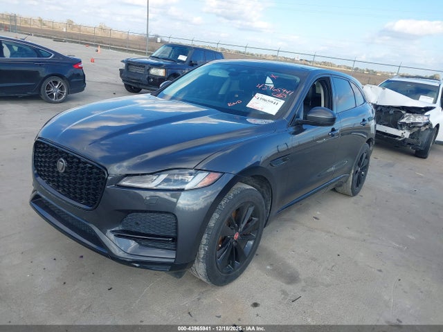 2023 JAGUAR F-PACE SADCJ2EX8PA705374 Photo 1