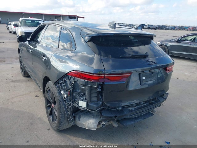 2023 JAGUAR F-PACE SADCJ2EX8PA705374 Photo 5
