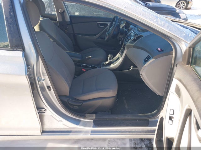 Hyundai ELANTRA SE 2015 5NPDH4AE7FH548987 Image 5