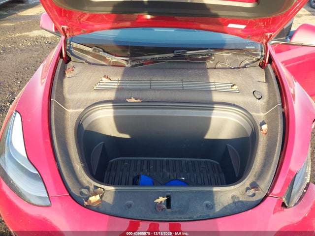 2023 TESLA MODEL Y 7SAYGDEE0PA185057 Photo 9