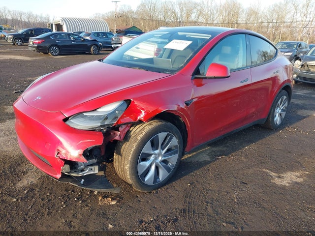2023 TESLA MODEL Y 7SAYGDEE0PA185057 Photo 1