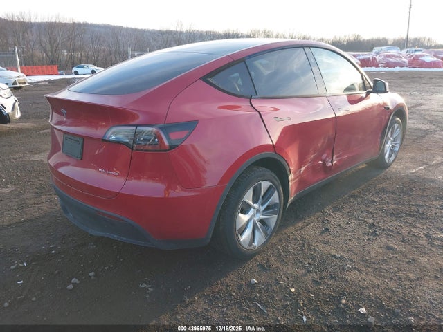 2023 TESLA MODEL Y 7SAYGDEE0PA185057 Photo 3