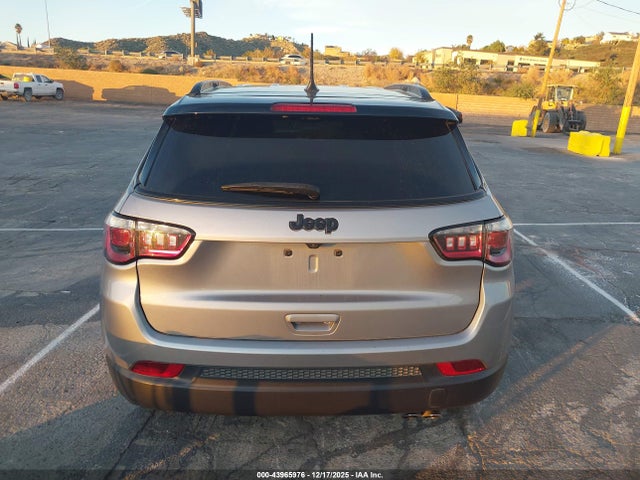 Jeep Compass Altitude Fwd 2022 3C4NJCBB8NT225523 Image 16