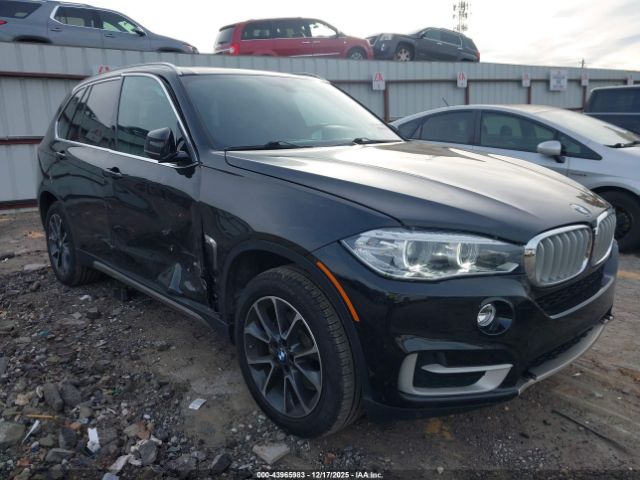 2018 BMW X5 5UXKR2C58J0Z22534 Photo 5