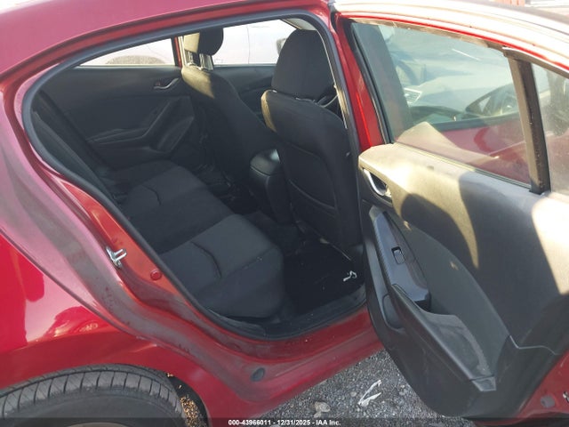 43966011 :رقم المزاد ، 3MZBN1U72JM171156 vin ، 2018 Mazda Mazda3 Sport مزاد بيع