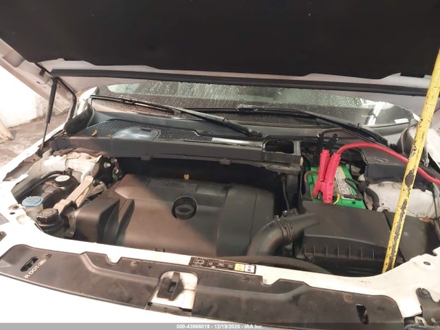 2010 LAND ROVER LR2 SALFT2BN5AH208084 Photo 9