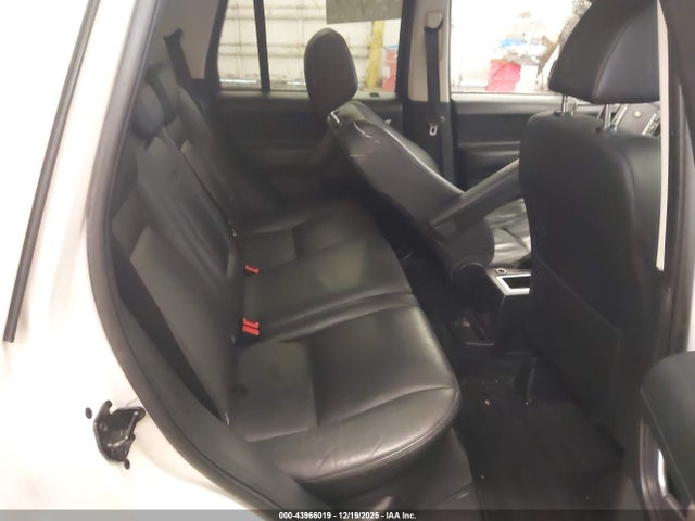 2010 LAND ROVER LR2 SALFT2BN5AH208084 Photo 7
