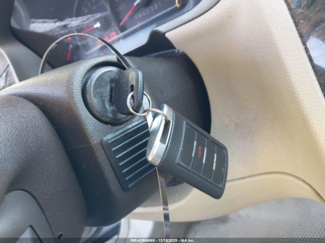 2011 CADILLAC DTS 1G6KD5E65BU140700 Photo 10