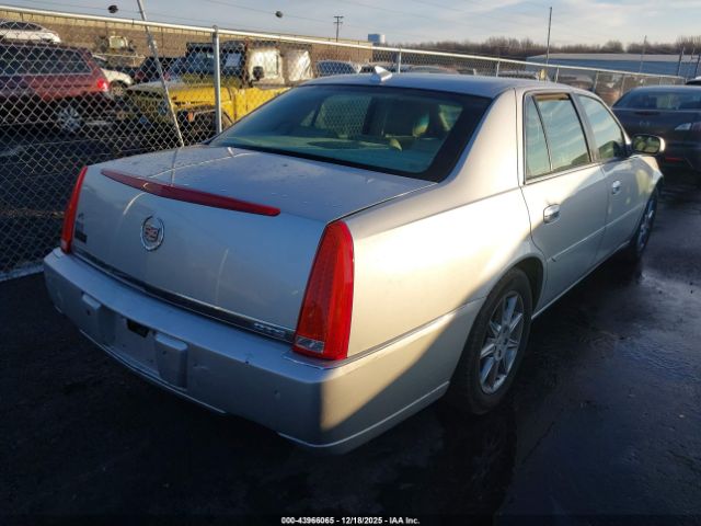 2011 CADILLAC DTS 1G6KD5E65BU140700 Photo 3