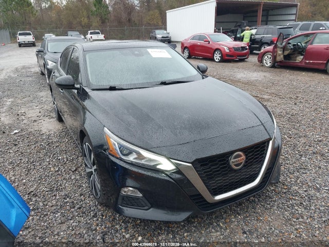 1N4BL4CV8LC128400 Nissan Altima Sr Fwd
