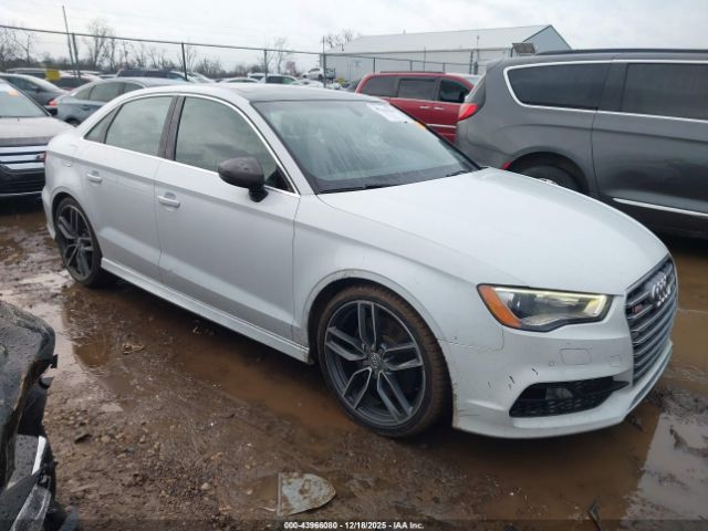 2015 AUDI S3 WAUBFGFFXF1140861