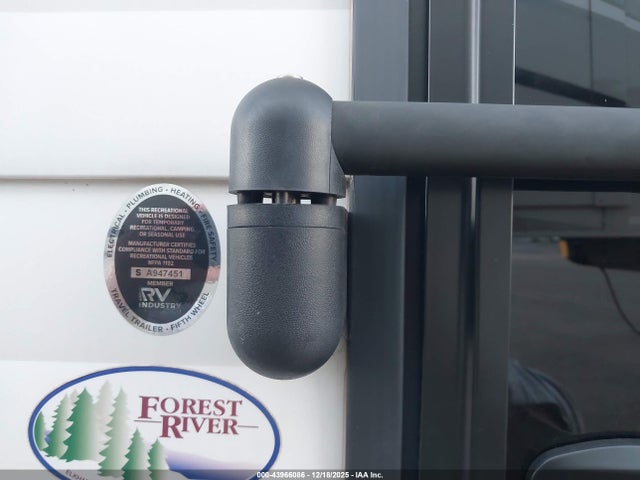 Продаж на аукціоні авто 2024 Forest River Campsite Reserve, vin: 5ZT2CRRB9RF077046, номер лоту: 43966086