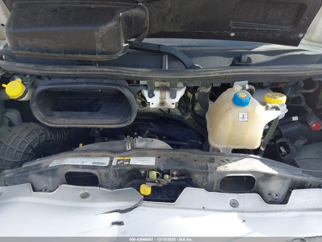 2022 RAM PROMASTER 1500 3C6LRVNG1NE130509 Photo 9