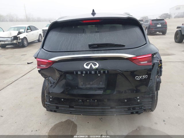 Infiniti Qx50 Luxe 2021 3PCAJ5BA4MF114613 Image 16