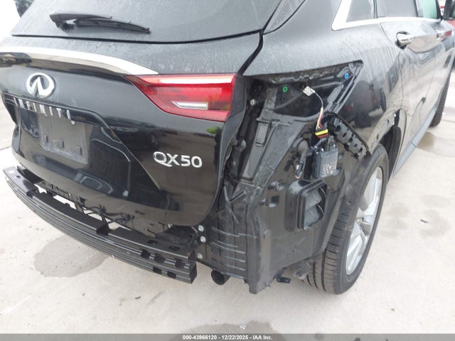 Infiniti Qx50 Luxe 2021 3PCAJ5BA4MF114613 Image 17