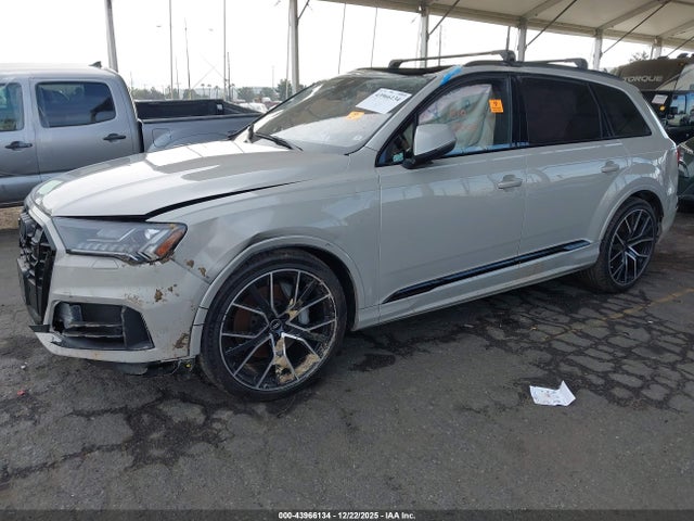 2021 AUDI Q7 WA1VXBF77MD038495 Photo 1