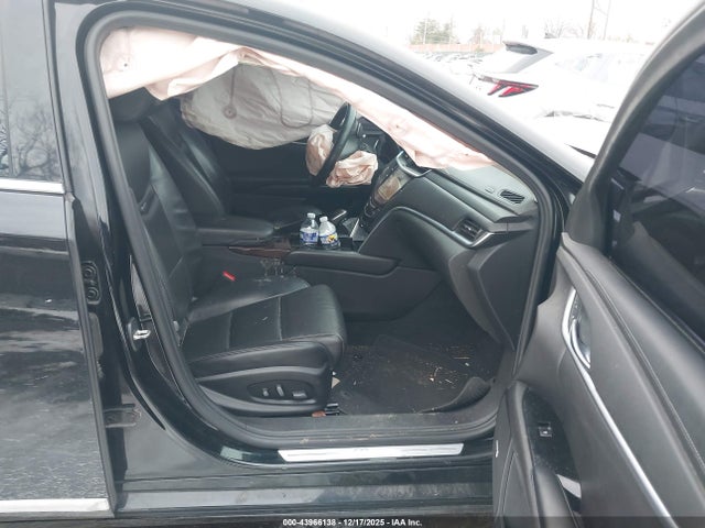 2017 CADILLAC XTS 2G61U5S34H9126413 Photo 4