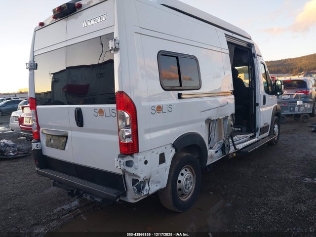 3C6LRVDG1ME555325 Winnebago But59p Solis