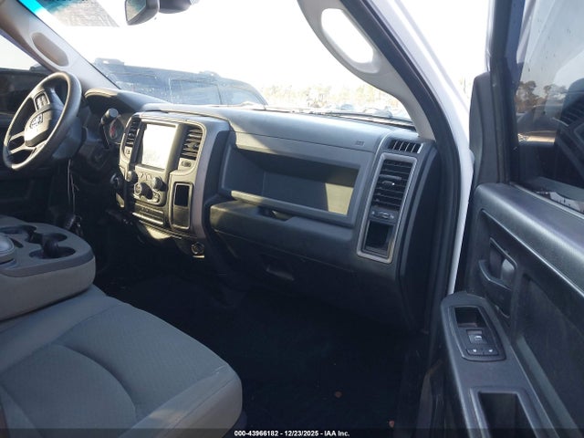 43966182 :رقم المزاد ، 1C6RR7KT5ES177739 vin ، 2014 Ram 1500 Express مزاد بيع