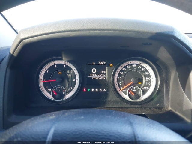 43966182 :رقم المزاد ، 1C6RR7KT5ES177739 vin ، 2014 Ram 1500 Express مزاد بيع