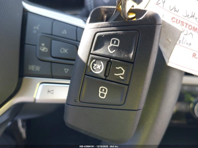 43966191 :رقم المزاد ، 3VW7M7BU7RM051787 vin ، 2024 Volkswagen Jetta 1.5t Se مزاد بيع