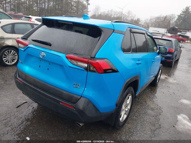 2019 TOYOTA RAV4 2T3P1RFV5KW038227 Photo 3