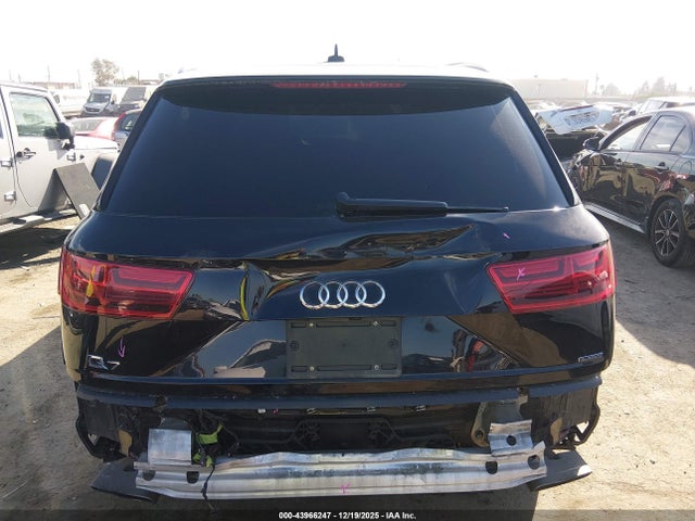 WA1AHAF73KD045575 Audi Q7 45 Premium/45 Se Premium