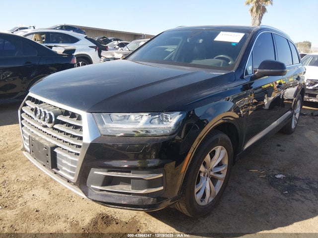 2019 AUDI Q7 WA1AHAF73KD045575 Photo 1