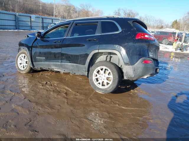 Jeep Cherokee Latitude 4x4 2017 1C4PJMCS2HW620874 Image 3