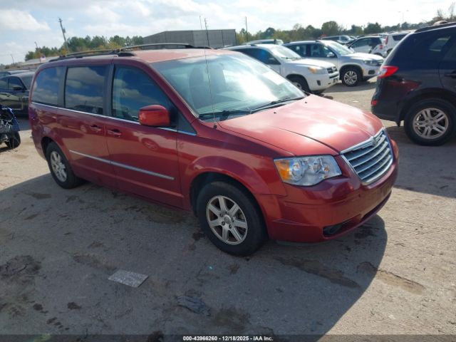2010 CHRYSLER TOWN & COUNTRY 2A4RR8DX6AR321304 Photo 0