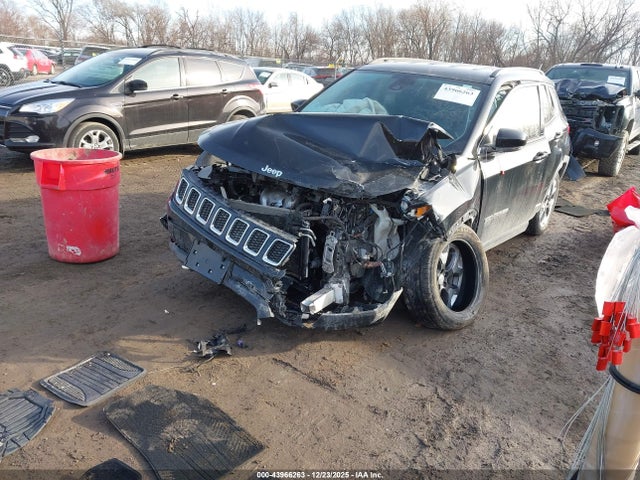 Jeep Compass Limited 4x4 2018 3C4NJDCBXJT341269 Image 2