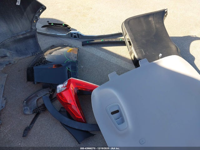 2HKRW6H37HH209953 Honda CR-V LX