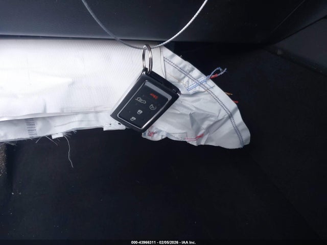 2022 JEEP WAGONEER 1C4SJVDT6NS104205 Photo 10