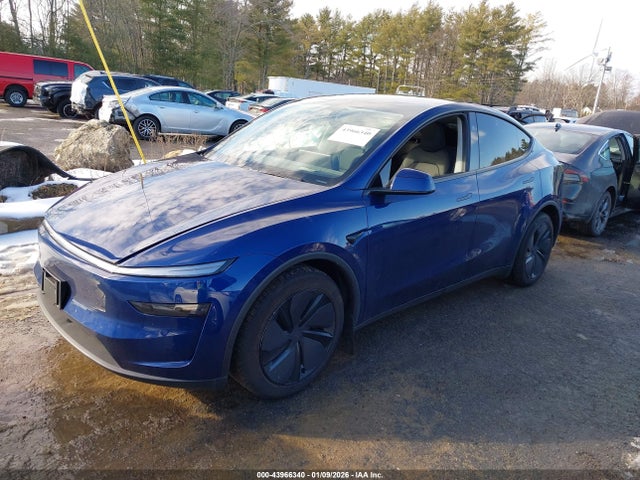 7SAYGDEE5TF421800 Tesla Model Y Long Range Launch Series/premium All-wheel Drive