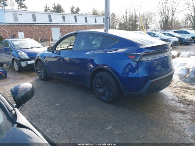 7SAYGDEE5TF421800 Tesla Model Y Long Range Launch Series/premium All-wheel Drive