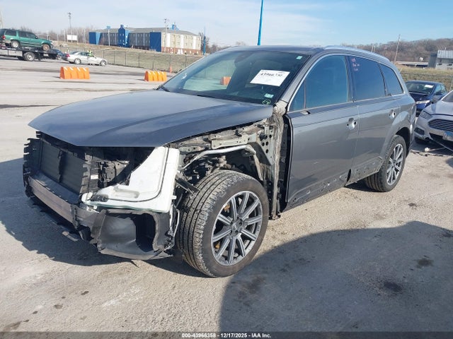 2017 AUDI Q7 WA1VAAF73HD010436 Photo 1