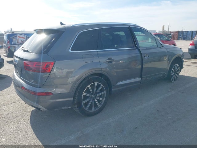 2017 AUDI Q7 WA1VAAF73HD010436 Photo 3