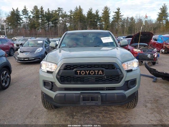 3TMCZ5AN6NM515454 Toyota Tacoma Sr5 V6