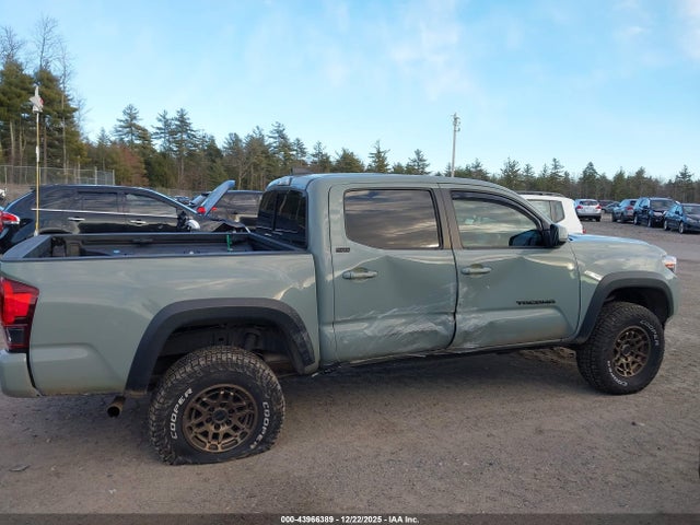 3TMCZ5AN6NM515454 Toyota Tacoma Sr5 V6