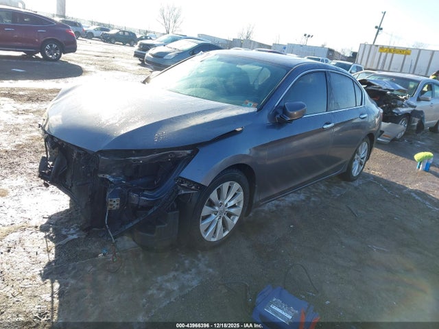 Honda ACCORD EX 2015 1HGCR2F72FA155849 Image 2