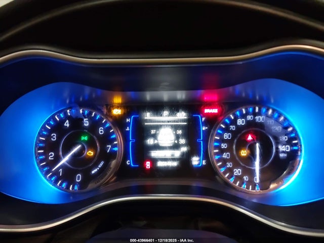 2015 CHRYSLER 200 1C3CCCAB9FN746906 Photo 6