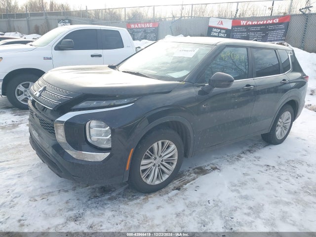 2022 MITSUBISHI OUTLANDER JA4J4TA8XNZ041473 Photo 1