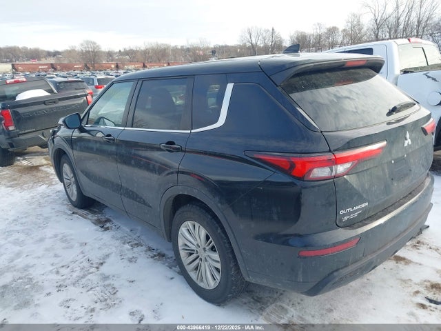 2022 MITSUBISHI OUTLANDER JA4J4TA8XNZ041473 Photo 2