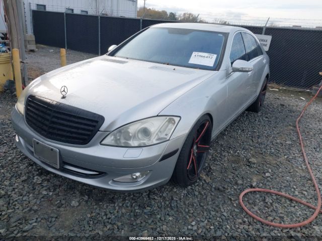 2009 MERCEDES-BENZ S 550 WDDNG71XX9A241468 Photo 1