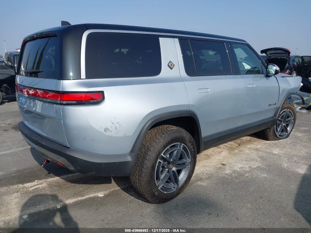 Rivian R1s 2026 7PDSGGBA6TN080102 Image 4