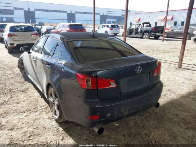 2011 LEXUS IS 350 JTHBE5C23B5026035 Photo 2