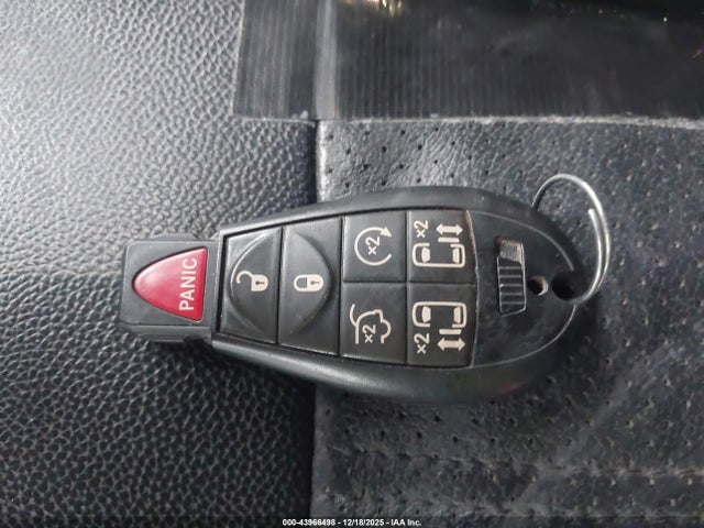 2017 Dodge Grand Caravan Gt მანქანა იყიდება აუქციონზე, vin: 2C4RDGEG5HR697578, აუქციონის ნომერი: 43966498