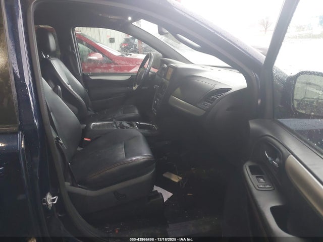 2017 Dodge Grand Caravan Gt მანქანა იყიდება აუქციონზე, vin: 2C4RDGEG5HR697578, აუქციონის ნომერი: 43966498