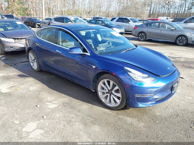 2019 TESLA MODEL 3 5YJ3E1EB0KF408596 Photo 0